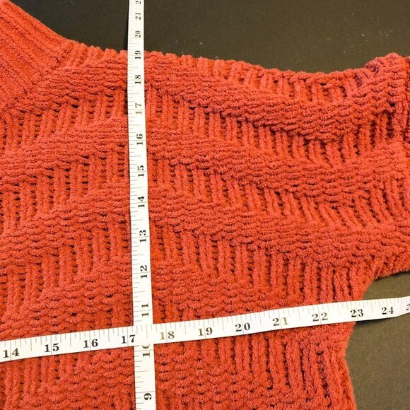 Moon & Madison Chunky Cropped Sweater - Picture 9 of 9